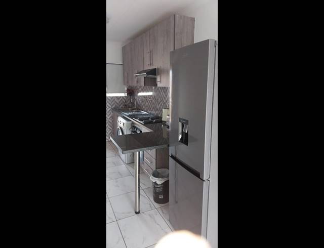 2 BEDROOM PROPERTY TO RENT IN POMONA
